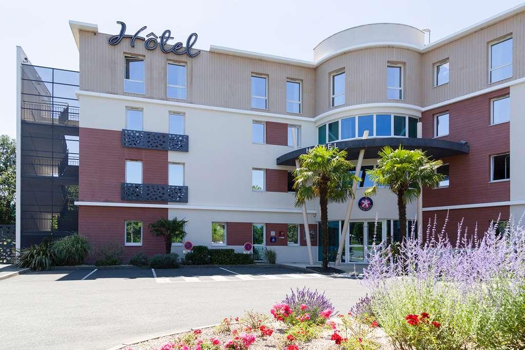 The Originals Boutique Hotel Restaurant Saint James, Montaigu-Vendee Exterior photo